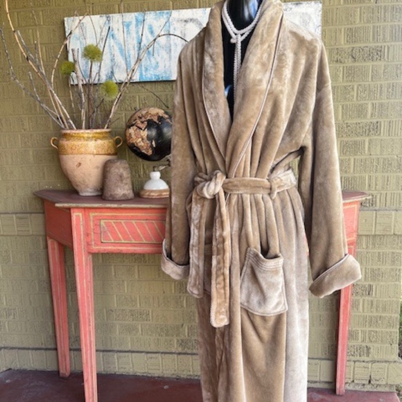 Brookstone Intimates & Sleepwear Womens Brookstone Spa Full Length